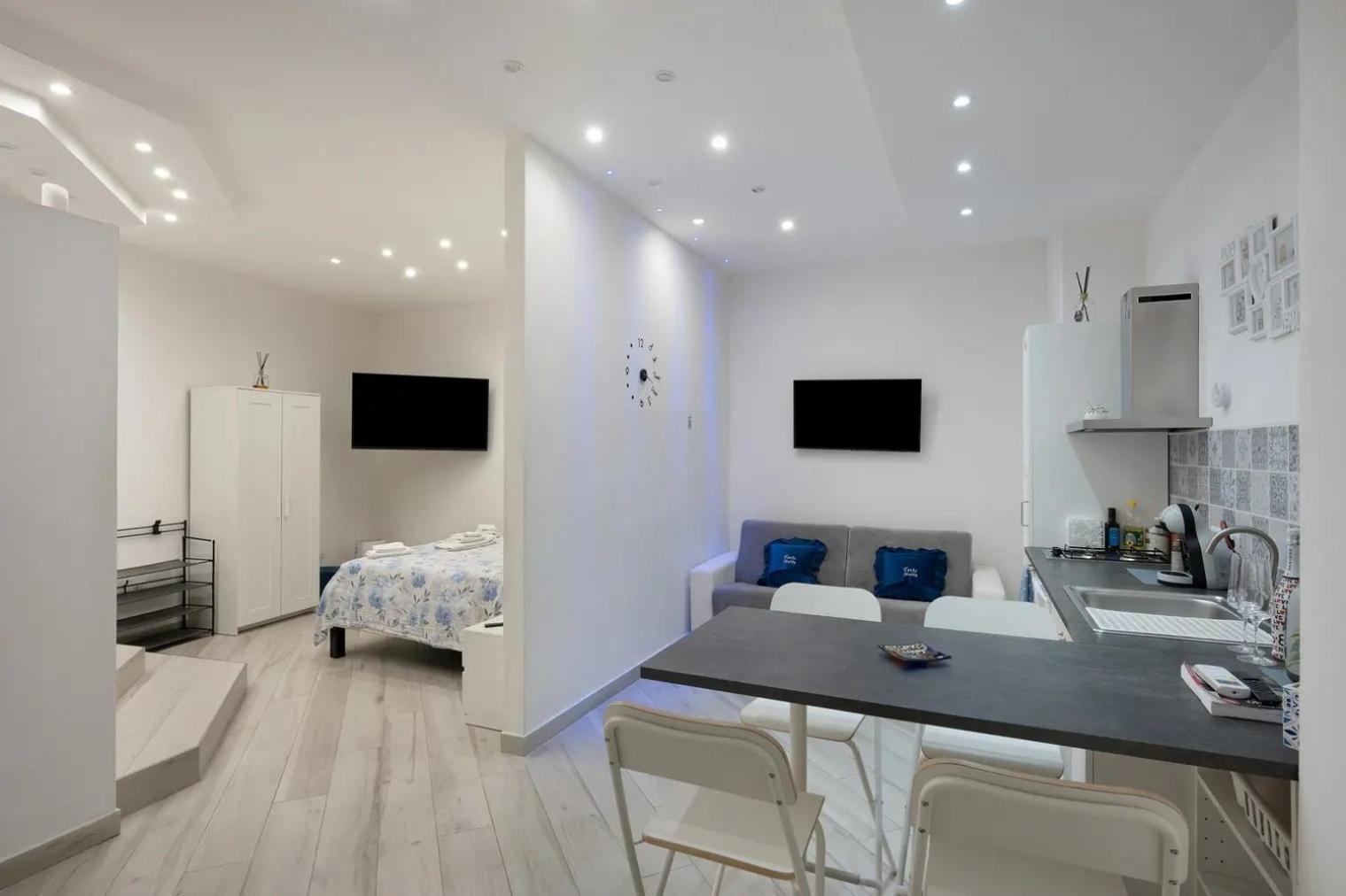 Casa Giulia Piazza Plebiscito Apartment Napoli Exterior foto